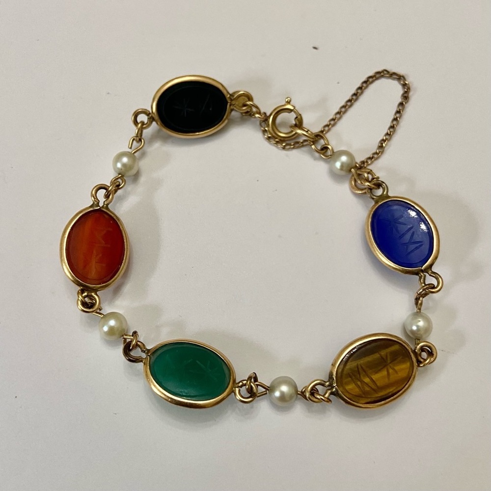 Vintage, Beautiful, Scarab- Gold Filled Bracelet - Picture 4 of 9